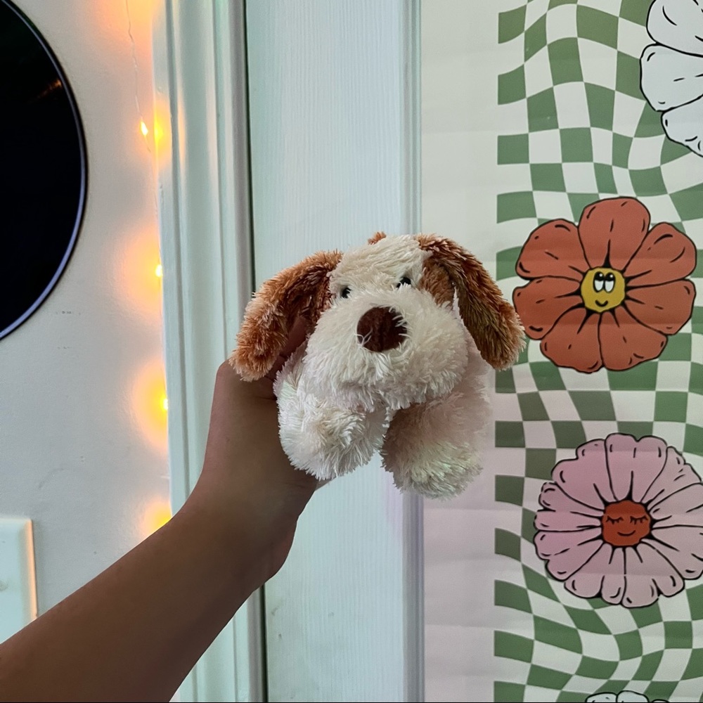 “Mini Flopsie” Aurora dog plush, 8”